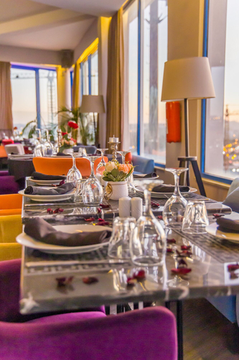 Food & Drinks 5, Mandarin Palace, Tanger-Assilah
