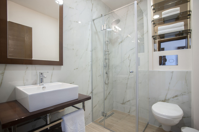 Bathroom 5, Twelve by Aycon
