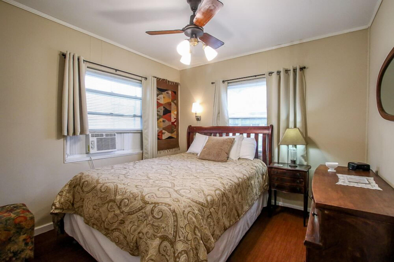 Bedroom 3, The Savannah Belle Forsyth Park A Side, Chatham