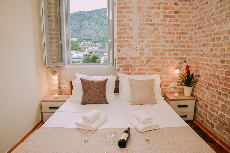 Bedroom 4, Step to Kotor Bay Guesthouse