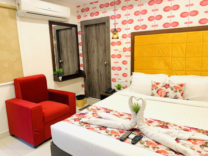 Bedroom 4, Hotel Oak by signature Airport Zone, Ranga Reddy