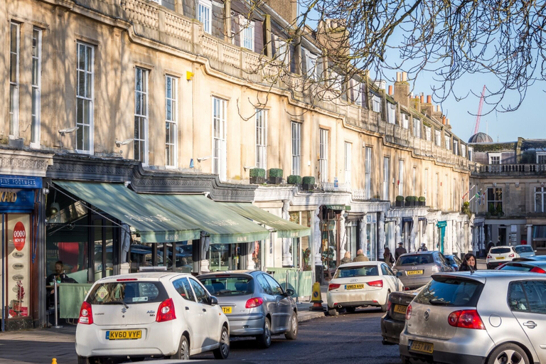 Others 5, Elliot Oliver - Luxury 3 Bedroom Town Centre Apartment With Parking, Gloucestershire