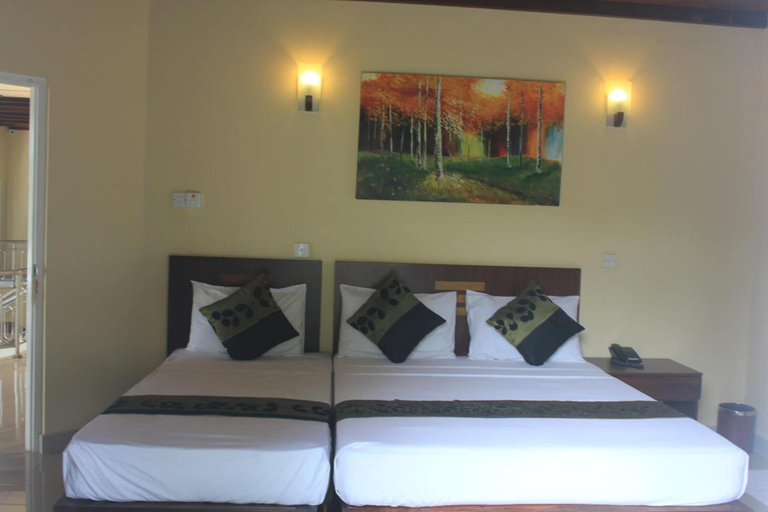 Bedroom 4, Grand 7 Hotel - Thalawathugoda, Kaduwela
