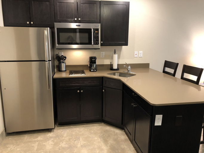 Others 5, Independence Stay, Marinette