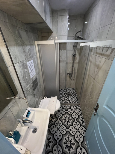 Bathroom 5, Rodin Suites, Beyoğlu