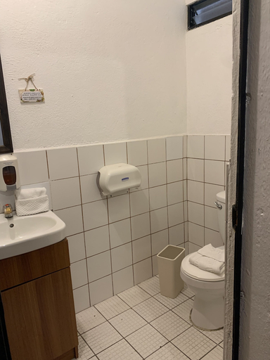 Bathroom 4, Hotel Casa Anturio, Antigua Guatemala