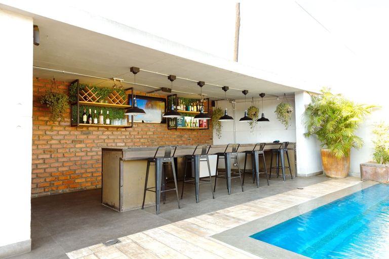 Food & Drinks 5, The Cubes Apartments, Lusaka