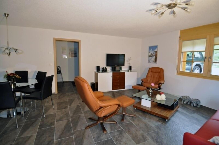 Living room 5, Marjo EG, Goms