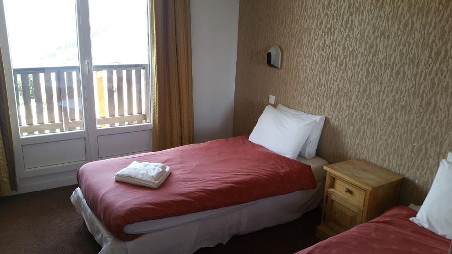 Bedroom, La Vallée Blanche, Isère