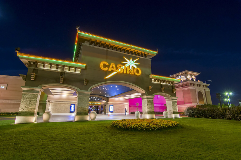 Exterior & Views 2, Hotel Casino Magic, Confluencia