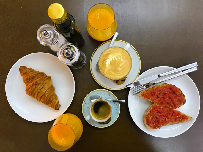 Food & Drinks 4, Apartamentos Wallace Valencia, Valencia