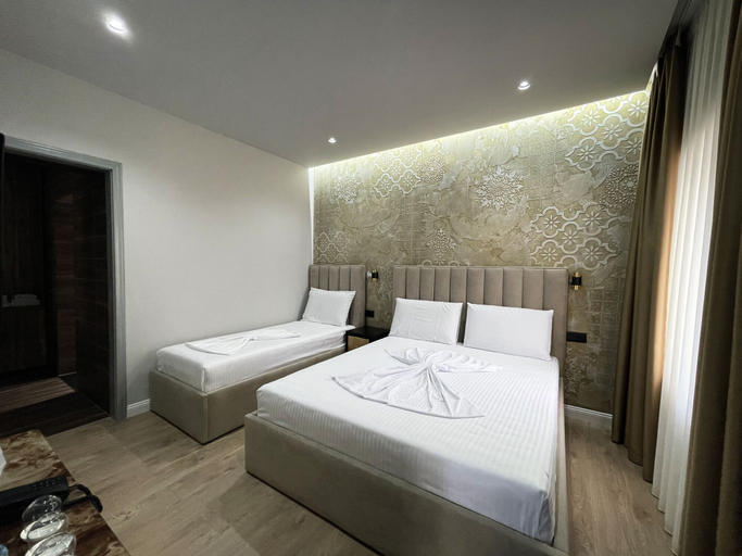 Bedroom 2, Imperator Hotel, Tiranës