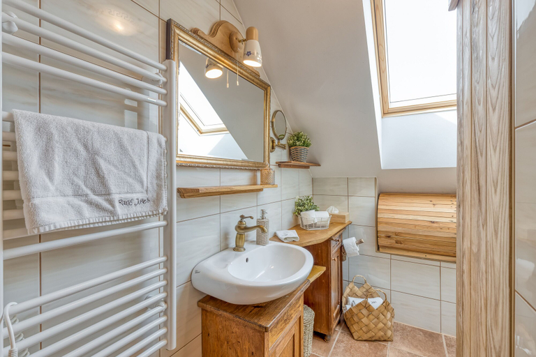 Bathroom, Family Friendly France's Lair, Ljutomer