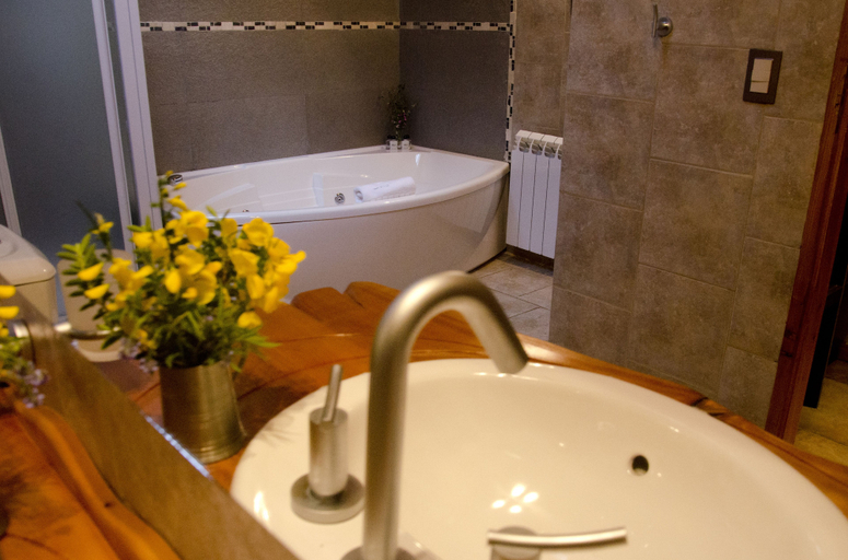 Bathroom 4, Tillka, Casas de Montaña, Los Lagos