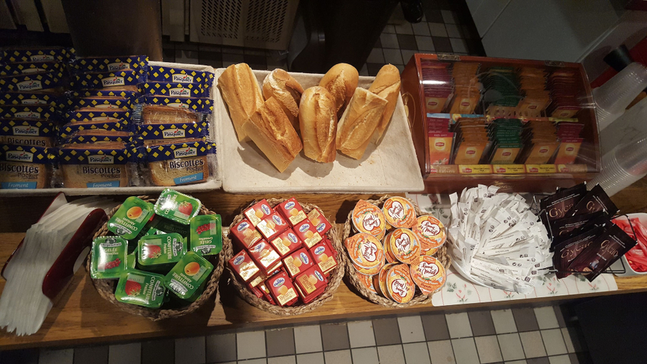Food & Drinks 5, Hôtel du Jura, Paris