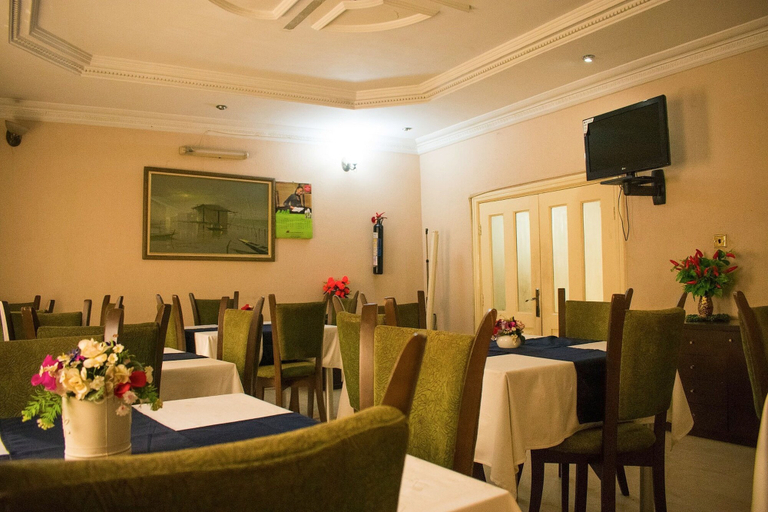 Food & Drinks 4, The Stonehouse Hotel, Eti-Osa