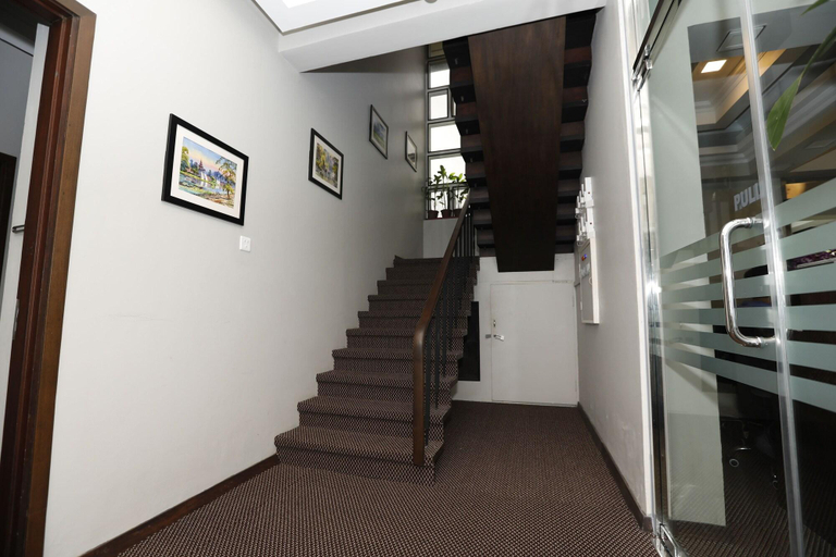 Public Area 3, Cloud 10 Boutique Hotel, Yangon