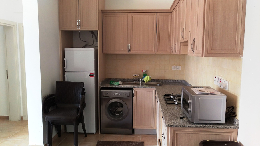 Others 4, Begonvilla Court Block 8 Apartment 3
