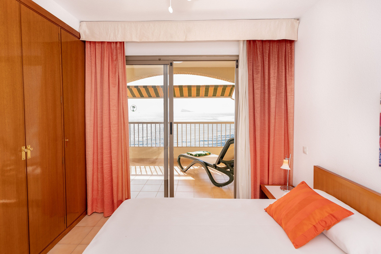 Bedroom 3, Maria Cristina Beach, Alicante