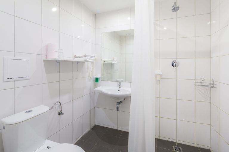 Bathroom 3, Minimino hotel, Praha 7