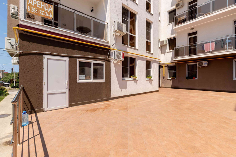 Exterior & Views 2, More Apartments na Trostnikovoy 35 1, Sochi gorsovet
