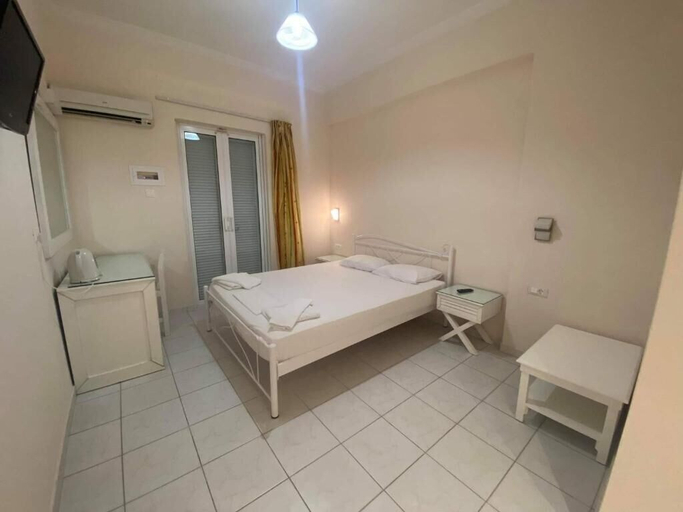 Bedroom 4, Hotel Emilia, Ionian Islands