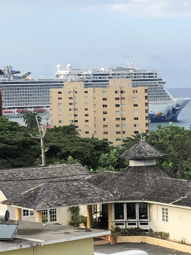 Exterior & Views 2, Majestic Supreme Ridge Cott