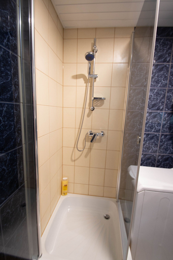 Bathroom 4, Aleksandri City heart Tartu Home Apt., Tartu