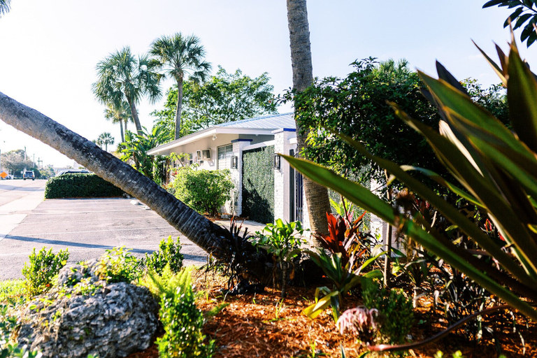 Others 5, Casa Cordova by Lowkl, Broward