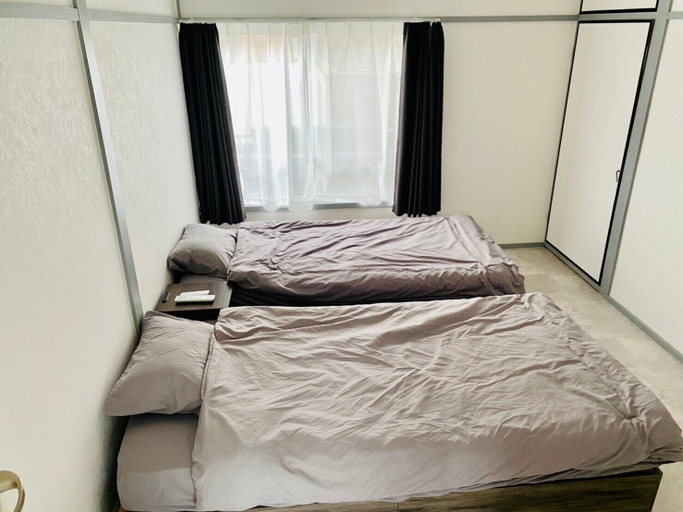 Bedroom 2, AZ Hotel Minamiawaji, Minamiawaji