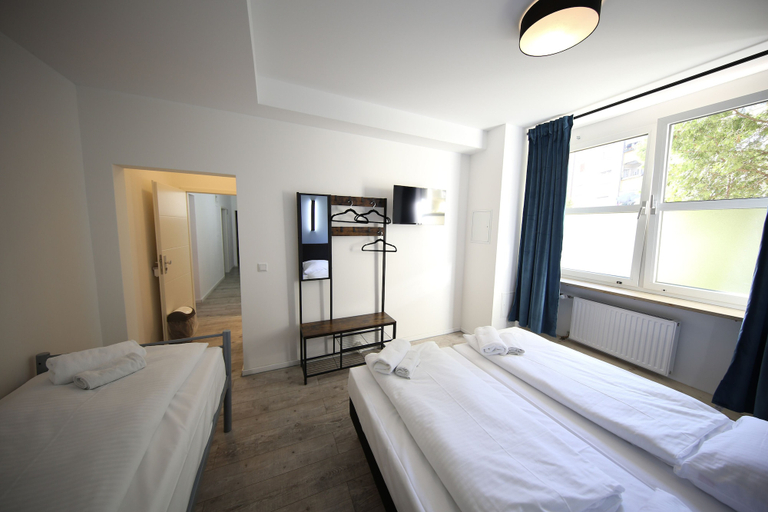 Bedroom 4, LUXOMES - Aparthotel Zentrum, Nürnberg