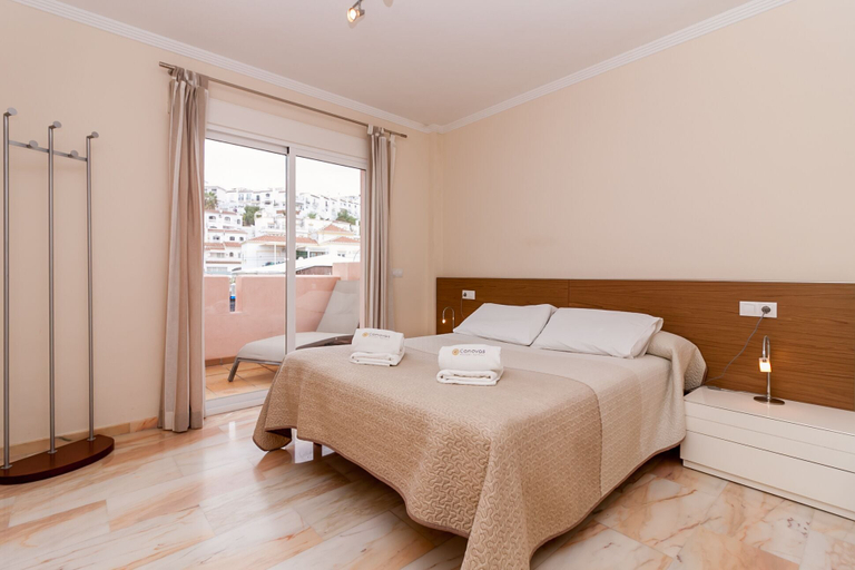 Bedroom 3, Burriana Playa Ibnsadi Nerja  Apartment, Málaga