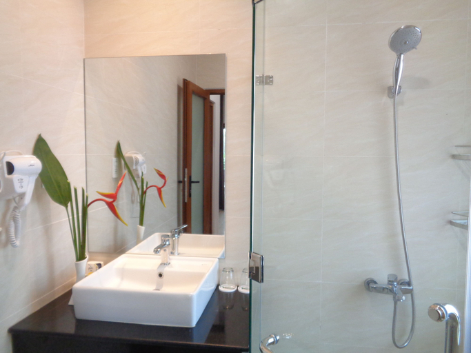 Bathroom 5, Mango Garden Resort, Long Thành