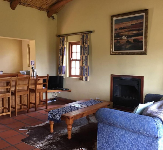 Others 4, Bushmanspad Estate, Cape Winelands