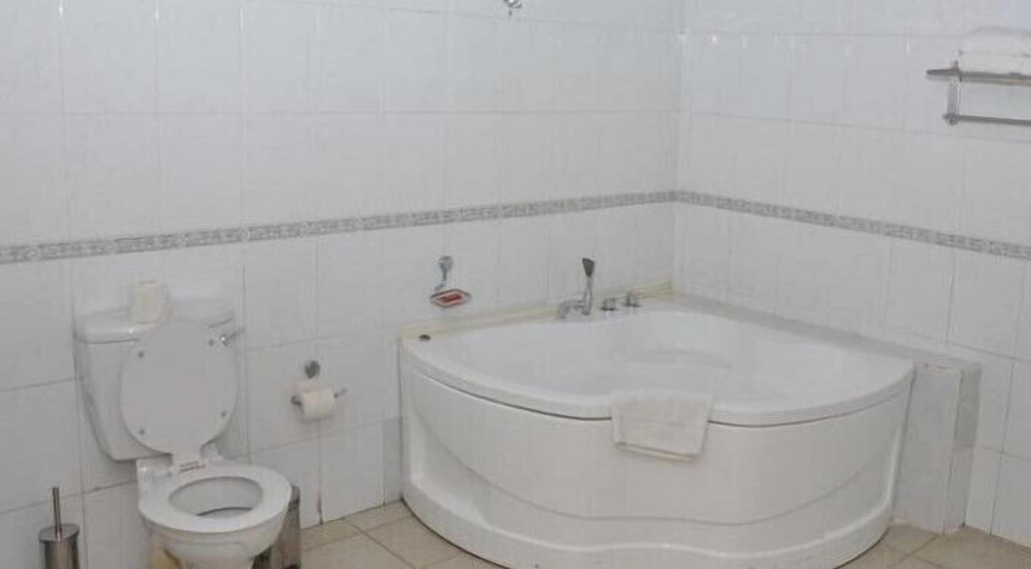 Bathroom 3, PSB Guest House, Tema