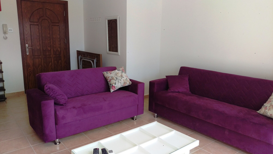 Others 3, Begonvilla Court Block 8 Apartment 3
