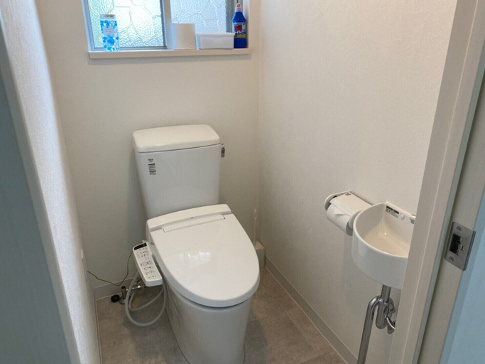 Bathroom, AZ Hotel Minamiawaji, Minamiawaji