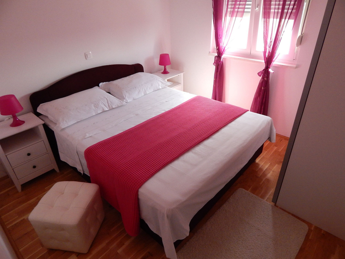 Bedroom 2, Apartments Linda, Okrug