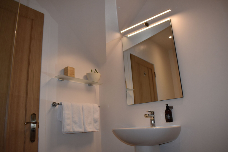 Bathroom 3, Orchy Bank House, Argyll and Bute