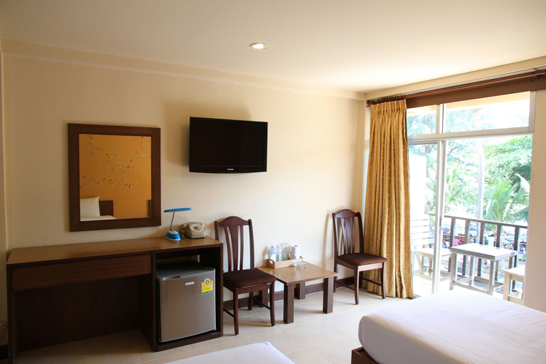 Bedroom 3, Opal House Hotel & Restaurant, Pattaya