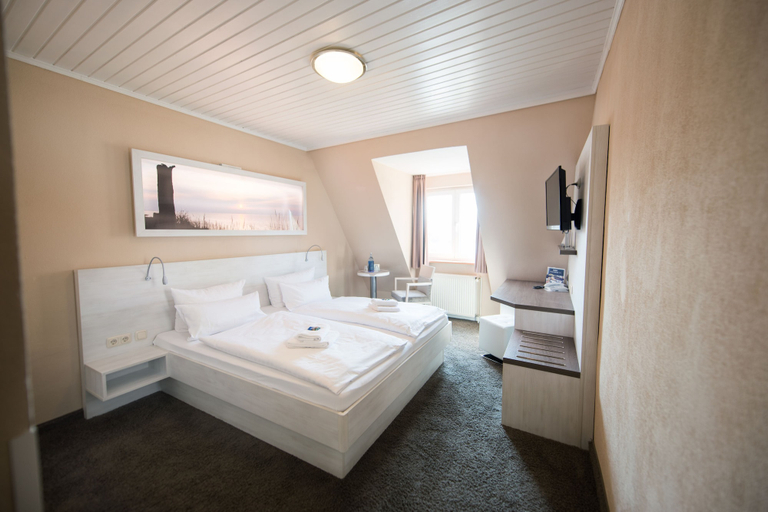 Bedroom 1, Am Alten Strom, Rostock
