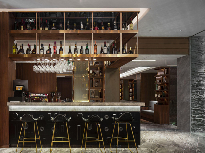 Food & Drinks 5, Laika Hotel Huanshi East Road, Guangzhou