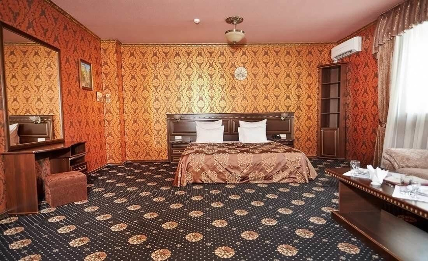 Bedroom 2, Praga Hotel, Krasnodar gorsovet