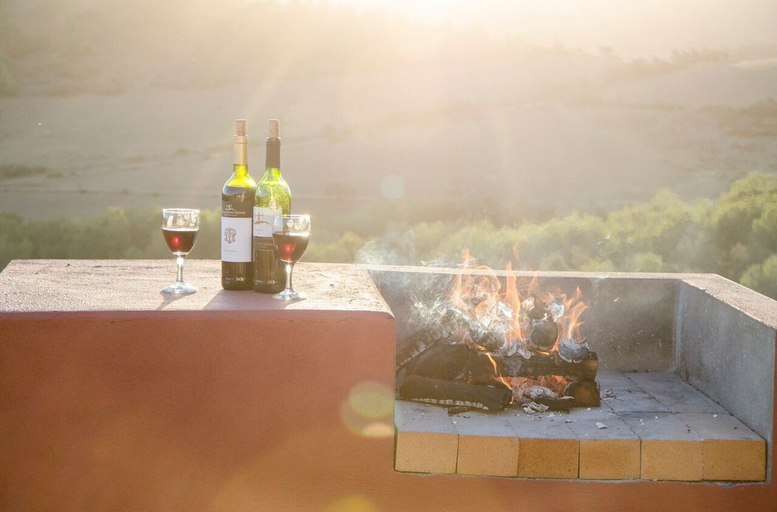Food & Drinks, Bushmanspad Estate, Cape Winelands