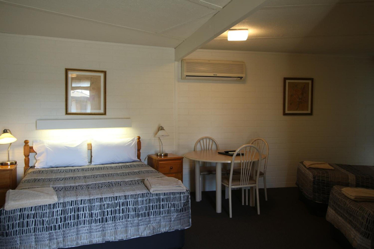 Bedroom 22