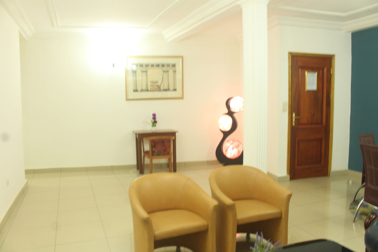 Others 5, Florencia Hotel, Mfoundi