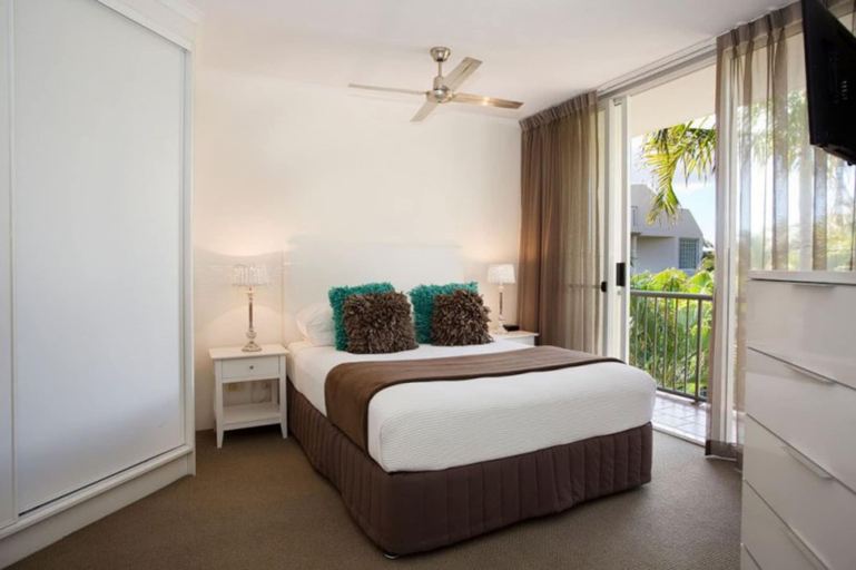 Bedroom 4, Noosa Tropicana, Noosa - Noosa-Noosaville