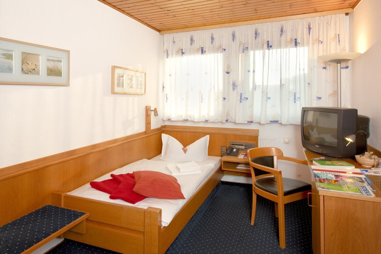 Bedroom 4, City Hotel Hanau, Main-Kinzig-Kreis