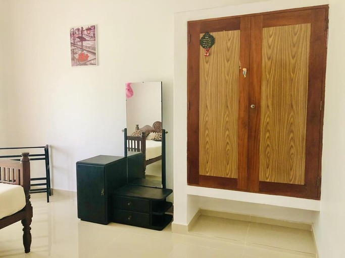 Bedroom 2, The Nature Holiday Home, Baddegama