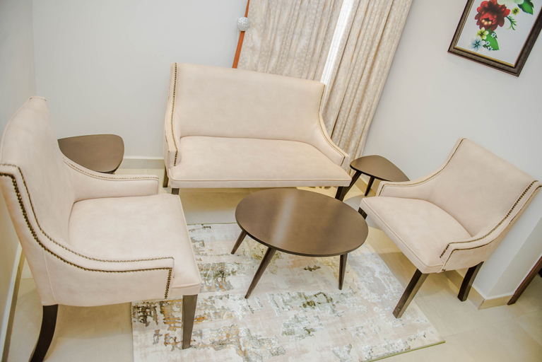 Others 5, Pinnatech Suites, AbujaMun